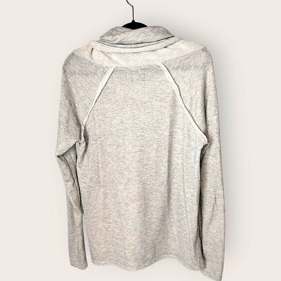 12pm By Mon Ami Womens Tee Sz M Unisex Cowl Neck Grey Gold Sparkle Reindeer Xmas - Picture 2 of 9